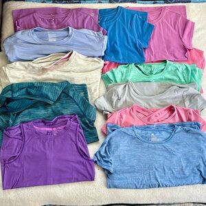 All in Motion Kids Top Bundle Sz M